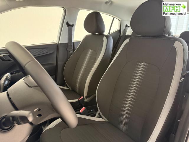 Hyundai i10 Go Atlas White