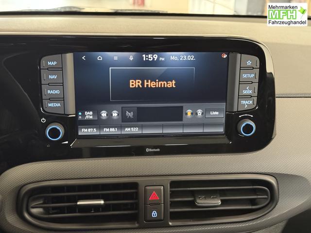 Hyundai i10 Go Atlas White