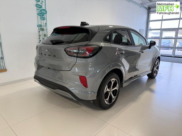 Ford Puma ST-Line Solar Silber