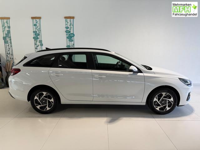 Hyundai i30 Kombi GO Serenity White