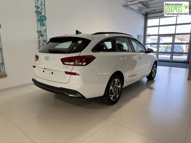 Hyundai i30 Kombi GO Serenity White