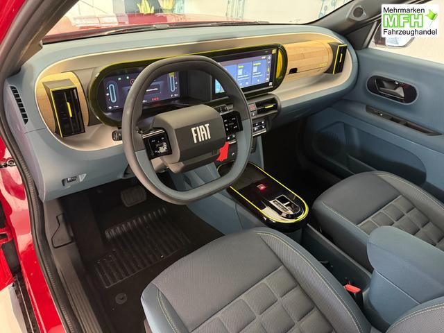 Fiat Grande Panda La Prima Passione Rot