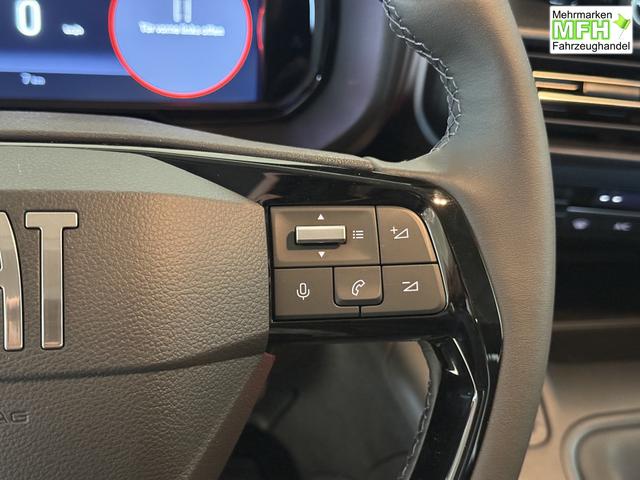 Fiat Doblo L2 Blau Metallic