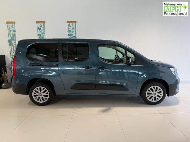 Fiat Doblo L2 Blau Metallic