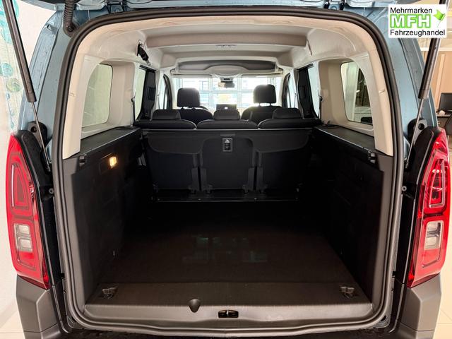 Fiat Doblo L2 Blau Metallic