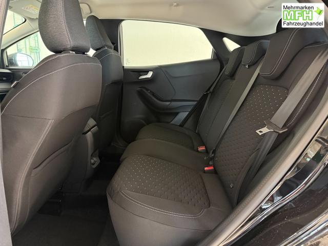 Ford Puma Titanium Agate Schwarz