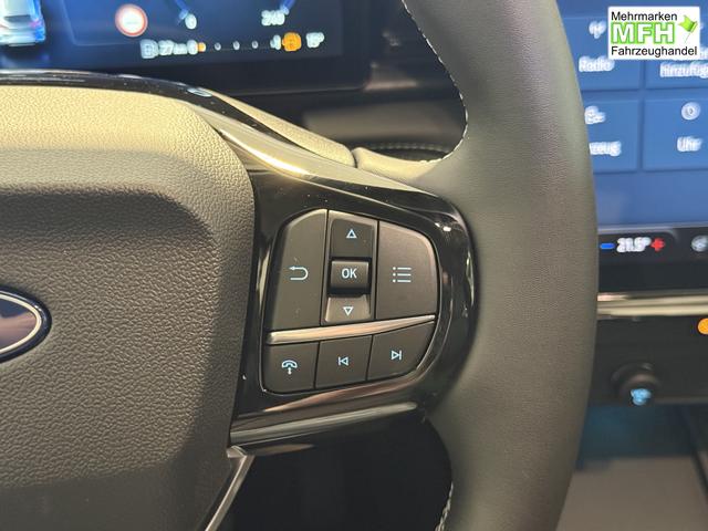 Ford Puma Titanium Agate Schwarz