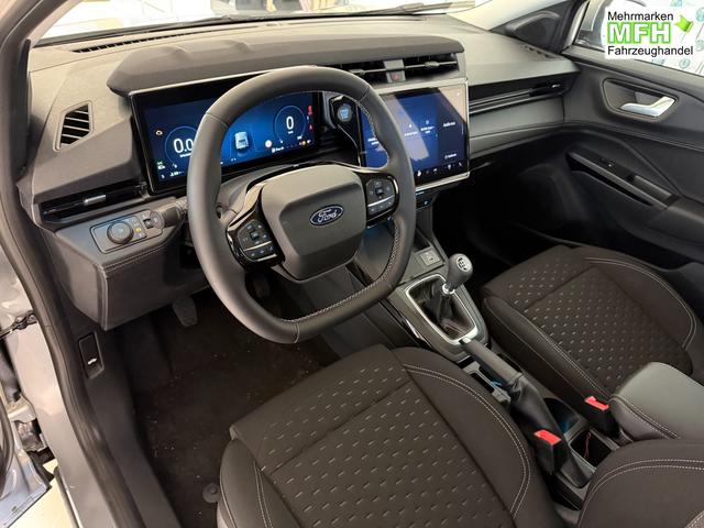 Ford Puma Titanium Solar Silber