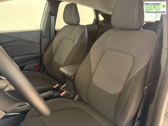 Ford Puma Titanium Solar Silber