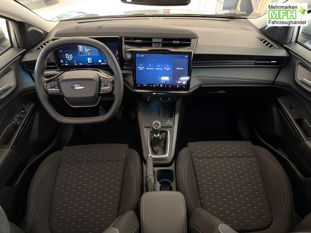 Ford Puma Titanium Solar Silber