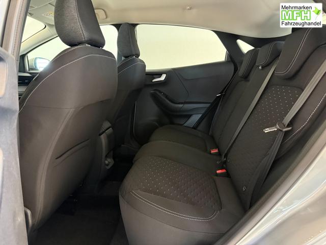 Ford Puma Titanium Solar Silber