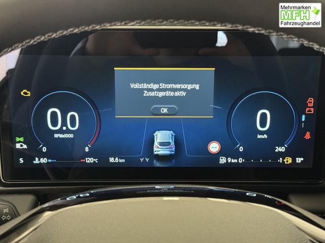 Ford Puma Titanium Solar Silber