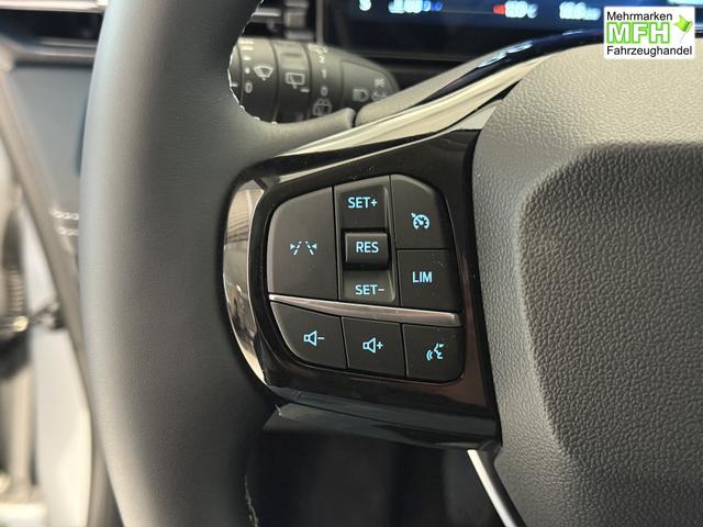 Ford Puma Titanium Solar Silber