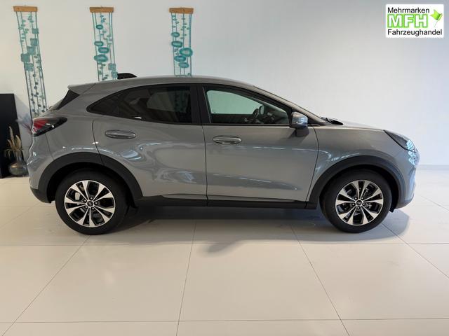 Ford Puma Titanium Solar Silber