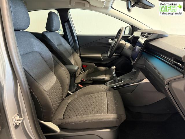 Ford Puma Titanium Solar Silber