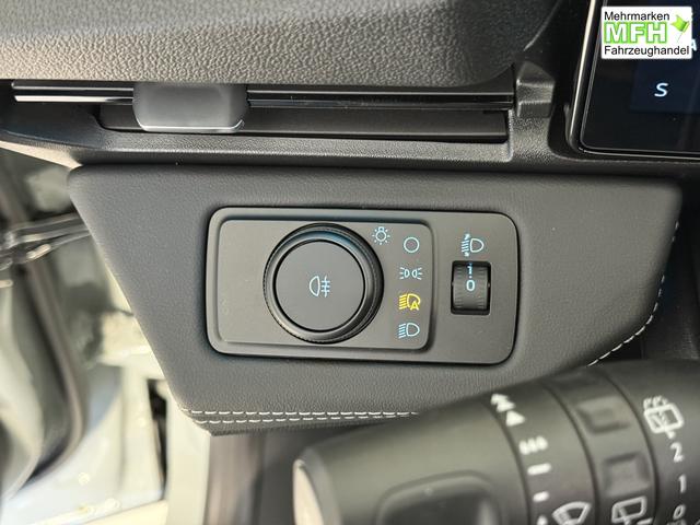 Ford Puma Titanium Cactus Grau