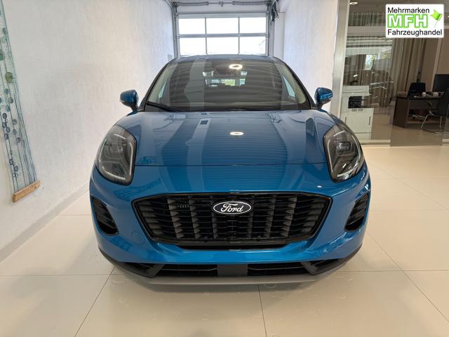 Ford Puma Titanium Digital Aqua Blau