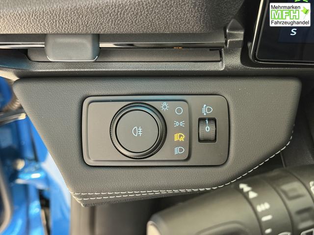 Ford Puma Titanium Digital Aqua Blau