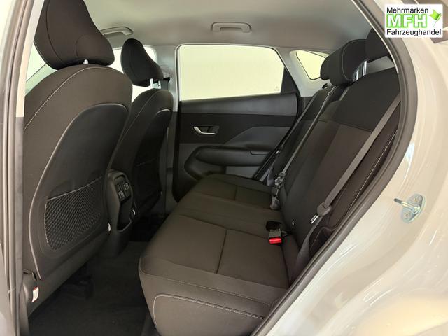 Hyundai Kona GO Plus Atlas White