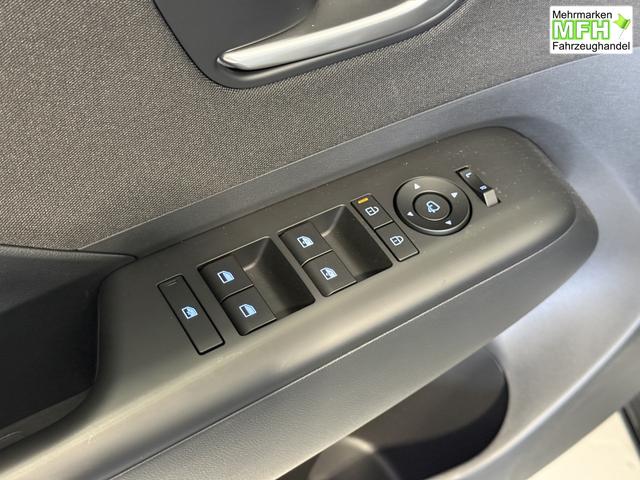 Hyundai Kona GO Plus Atlas White