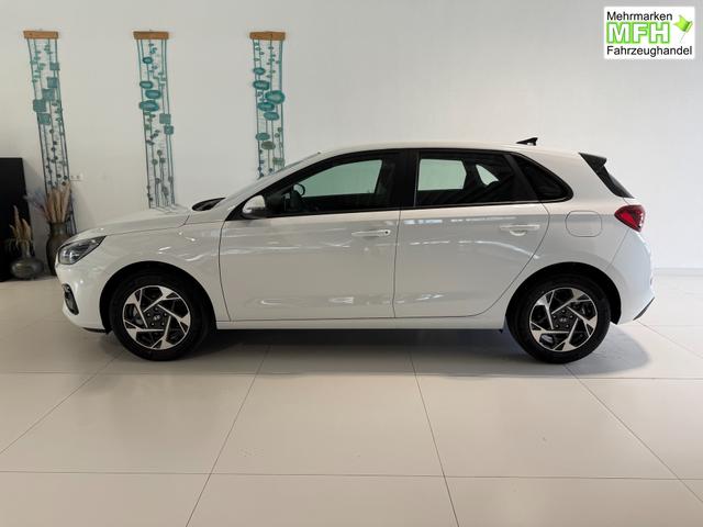 Hyundai i30 GO Serenity White