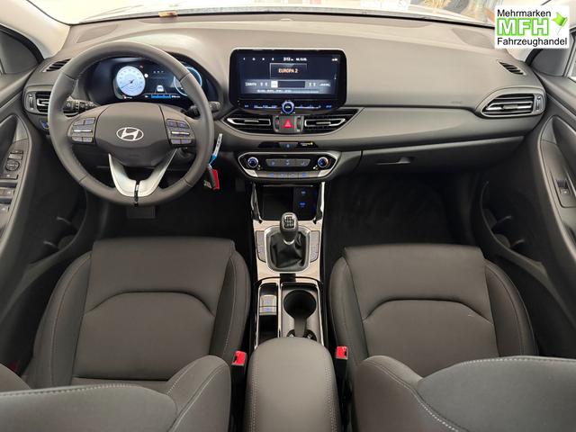 Hyundai i30 GO Serenity White