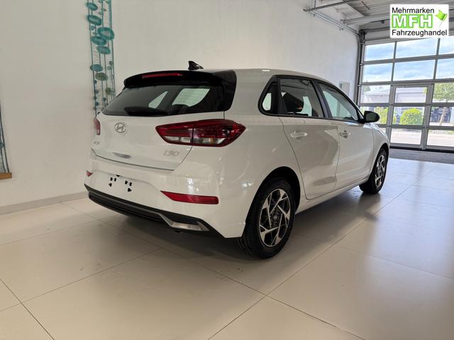 Hyundai i30 GO Serenity White