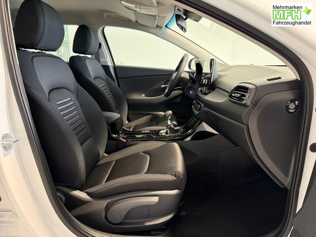 Hyundai i30 GO Serenity White
