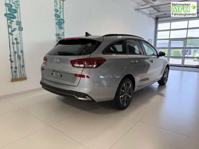 Hyundai i30 Kombi GO Plus Shimmering Silver