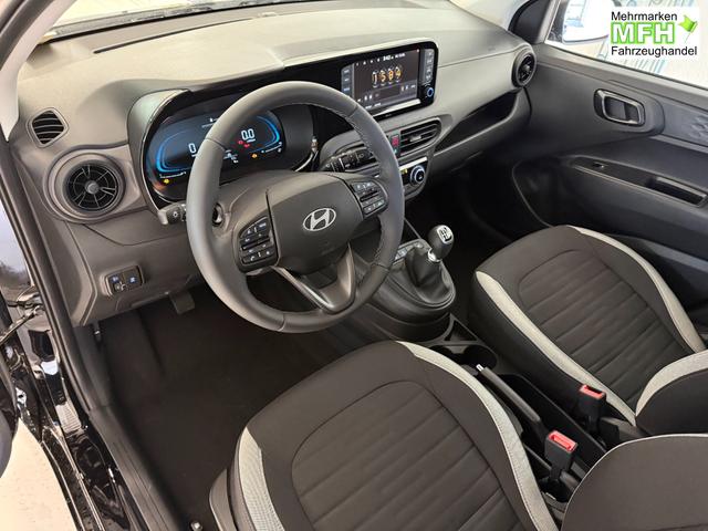 Hyundai i10 Go Plus Phantom Black