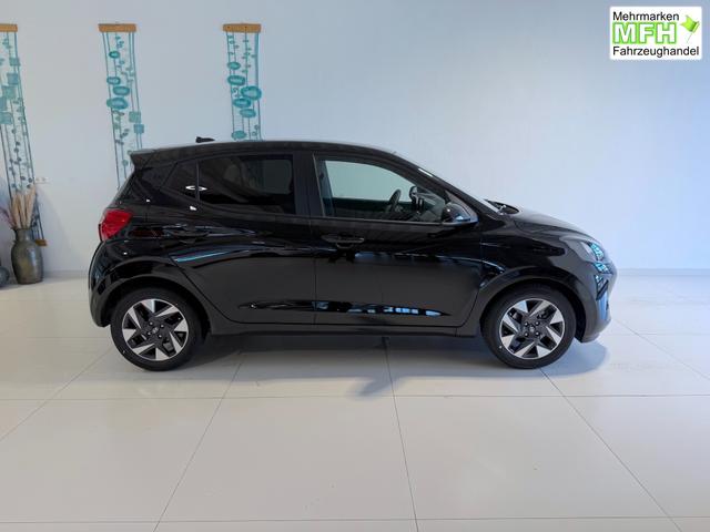 Hyundai i10 Go Plus Phantom Black