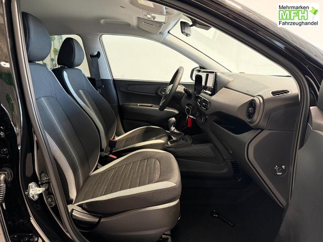 Hyundai i10 Go Plus Phantom Black