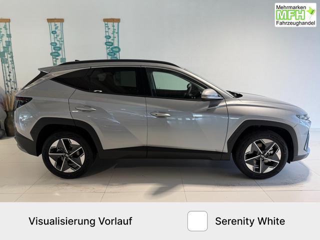 Tucson Serenity White, Bei den verwendeten Bildern kann es sich um Beispielbilder handeln, ggf. teilweise mit Sonderausstattung.