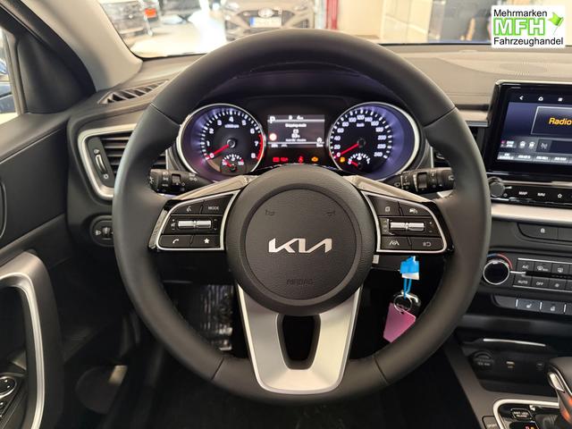Kia XCEED Blue Flame