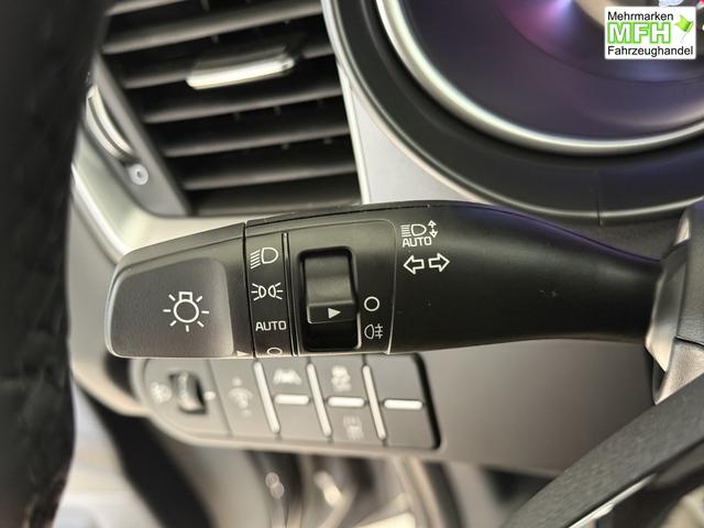 Kia XCEED Dark Penta Metal