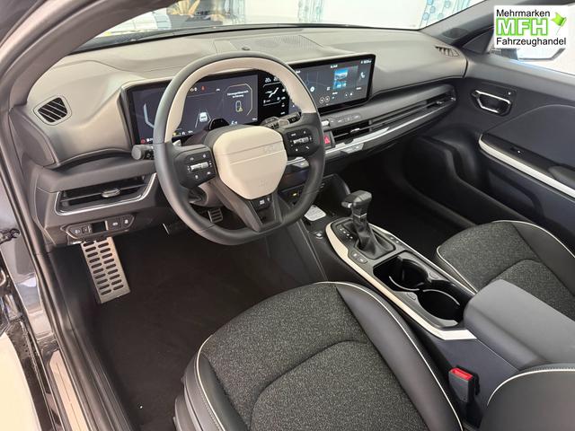 Kia K4