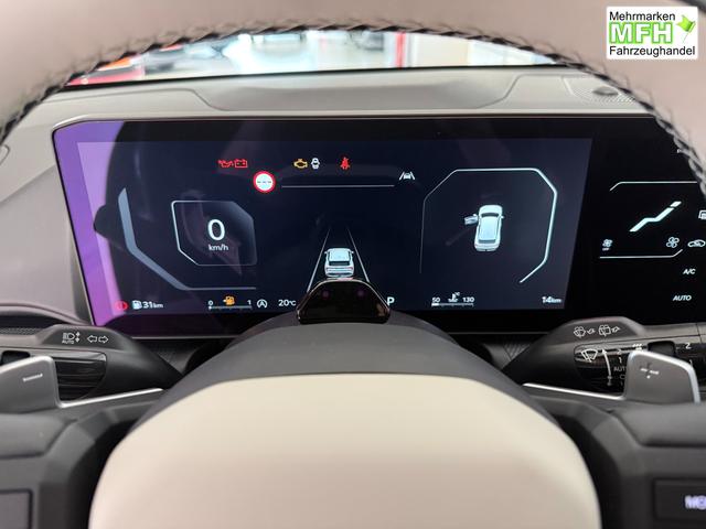 Kia K4