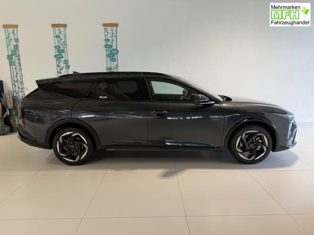 Kia K4