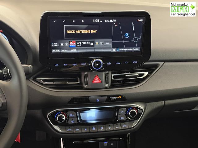 Hyundai i30, Bei den verwendeten Bildern kann es sich um Beispielbilder handeln, ggf. teilweise mit Sonderausstattung.
