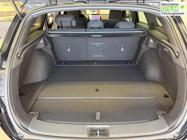 Hyundai i30, Bei den verwendeten Bildern kann es sich um Beispielbilder handeln, ggf. teilweise mit Sonderausstattung.