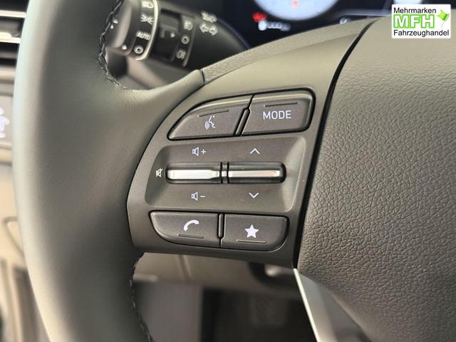 Hyundai i30, Bei den verwendeten Bildern kann es sich um Beispielbilder handeln, ggf. teilweise mit Sonderausstattung.