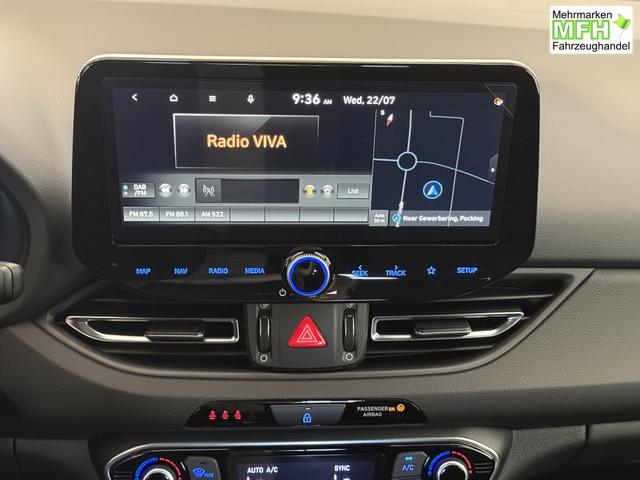 Hyundai i30, Bei den verwendeten Bildern kann es sich um Beispielbilder handeln, ggf. teilweise mit Sonderausstattung.