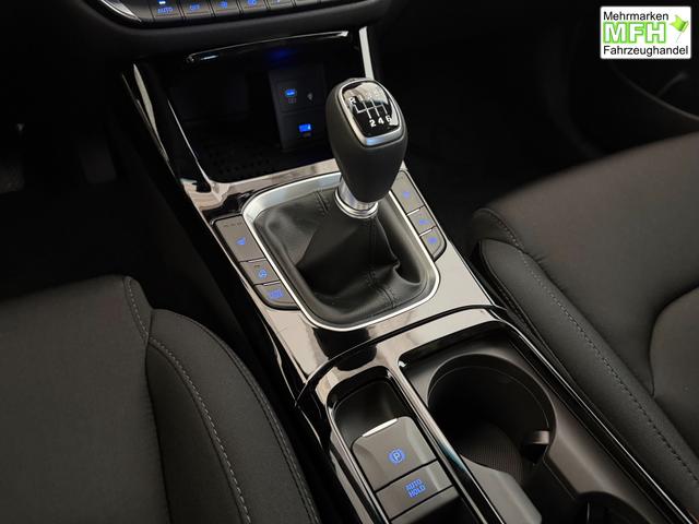Hyundai i30, Bei den verwendeten Bildern kann es sich um Beispielbilder handeln, ggf. teilweise mit Sonderausstattung.
