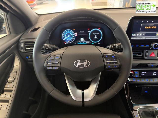 Hyundai i30, Bei den verwendeten Bildern kann es sich um Beispielbilder handeln, ggf. teilweise mit Sonderausstattung.