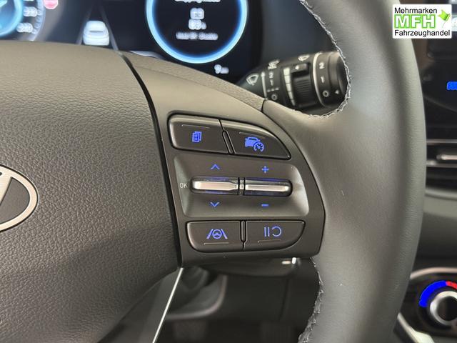 Hyundai i30, Bei den verwendeten Bildern kann es sich um Beispielbilder handeln, ggf. teilweise mit Sonderausstattung.
