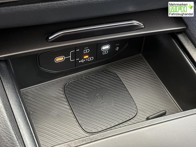 Kia Sportage, Bei den verwendeten Bildern kann es sich um Beispielbilder handeln, ggf. teilweise mit Sonderausstattung.