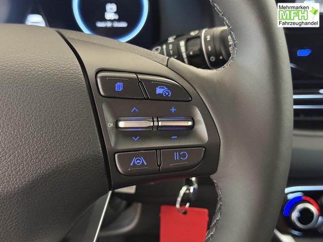 Hyundai i30, Bei den verwendeten Bildern kann es sich um Beispielbilder handeln, ggf. teilweise mit Sonderausstattung.
