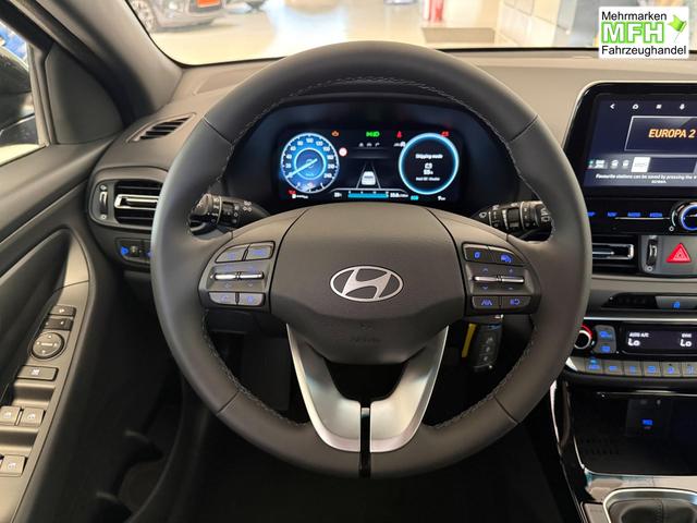 Hyundai i30, Bei den verwendeten Bildern kann es sich um Beispielbilder handeln, ggf. teilweise mit Sonderausstattung.