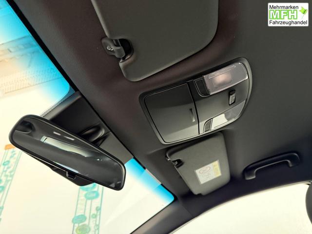 Hyundai i30, Bei den verwendeten Bildern kann es sich um Beispielbilder handeln, ggf. teilweise mit Sonderausstattung.