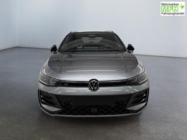 Volkswagen Passat Variant R-Line 2.0 TDI SCR 4Motion 193PS/142kW DSG7 2026 +PANO+AHK+360+BLACK-STYLE 
